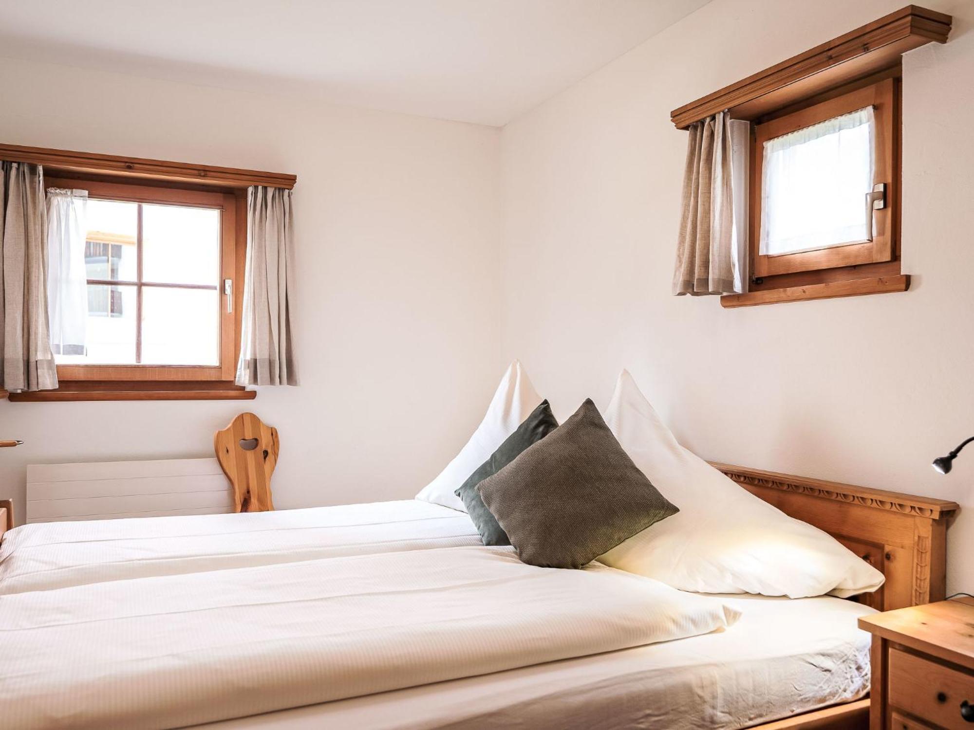 Apartment Chesa Mezzaun By Interhome Zuoz Kültér fotó