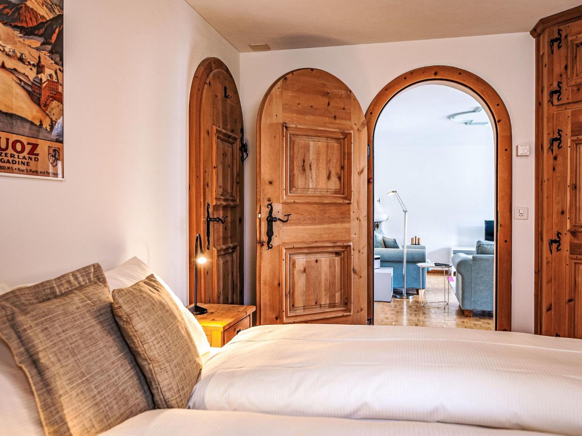 Apartment Chesa Mezzaun By Interhome Zuoz Kültér fotó